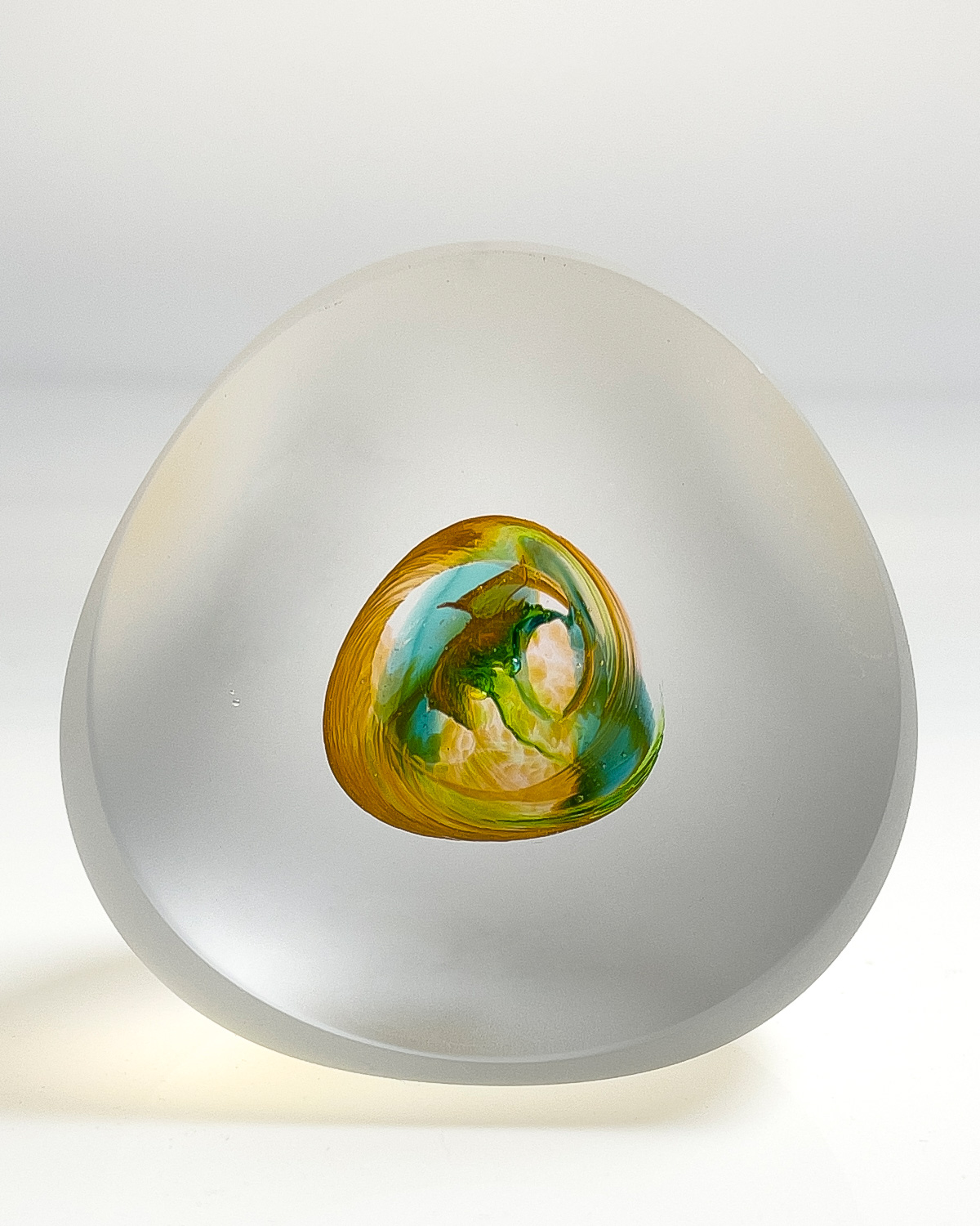 Bespoke handmade art glass paperweight ornament – topaz and teal front